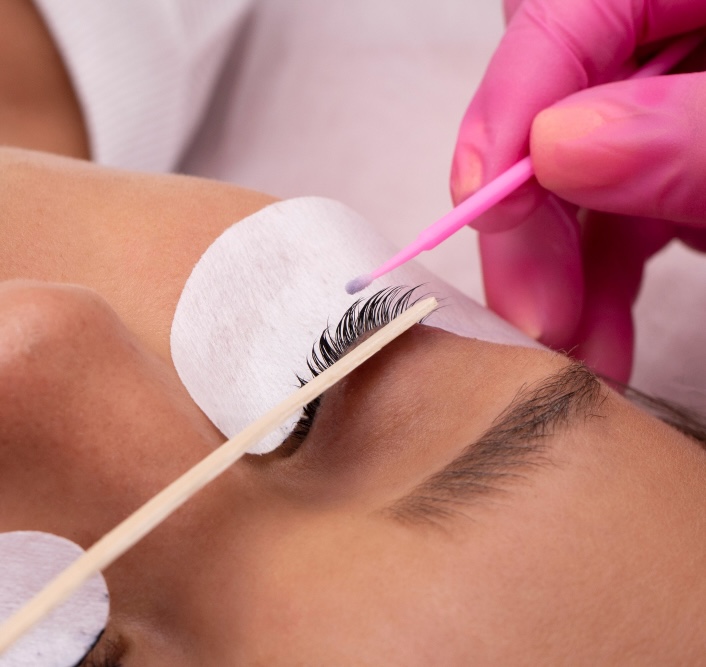 Lash lamination treatment in Basingstoke at Beechdown